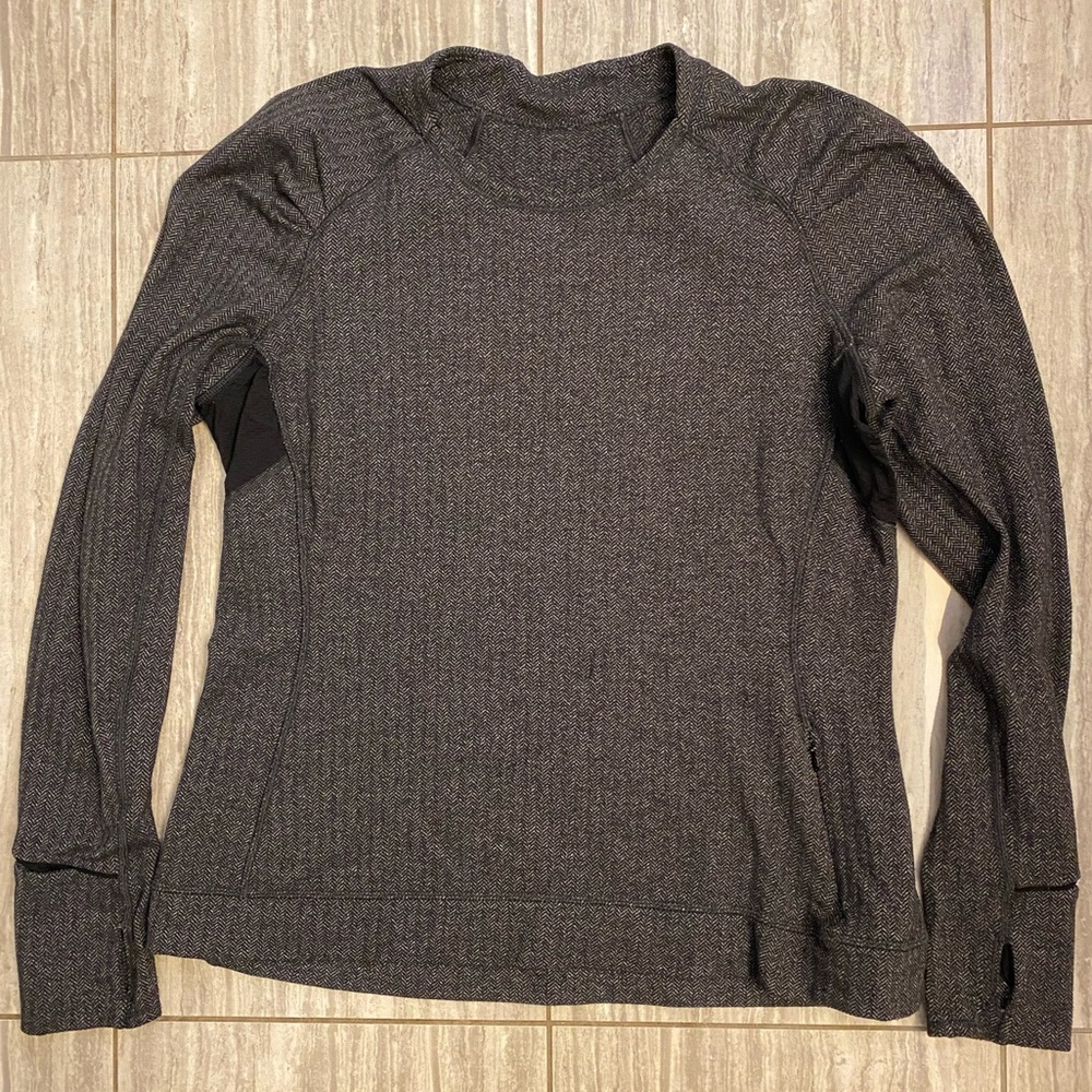 Lululemon Grey Herringbone Running Top